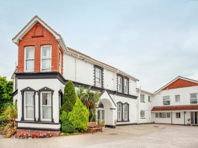 Apartment Two - Uk39835